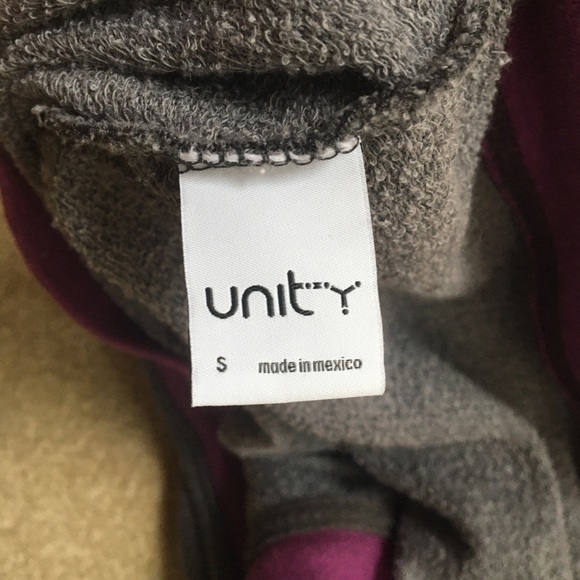 NWOT cropped sweatshirt - Picture 3 of 3